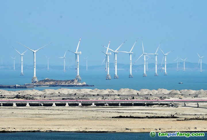 2021年3月9日，三峽福清興化灣海上風(fēng)電場。新華社記者 林善傳 攝