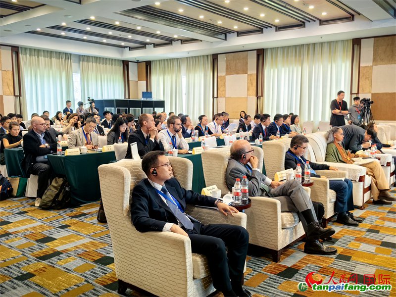 “通往COP30之路：中巴植樹造林和碳匯合作研討活動”現(xiàn)場。人民網(wǎng)記者 符園園攝